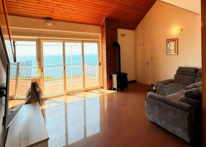 In With Sea View, Terrace, Air Conditioning, Wifi 5026-3 Murter