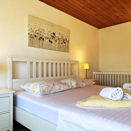 In With Sea View, Terrace, Air Conditioning, Wifi 5026-3 * Murter