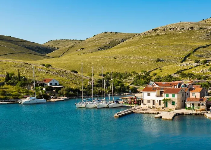 In With Sea View, Terrace, Air Conditioning, Wifi 5026-3 Apartamento Murter