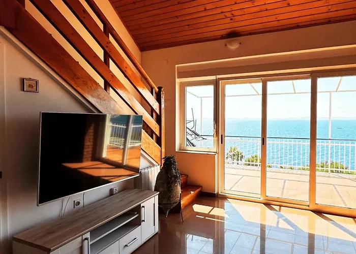 Apartamento In With Sea View, Terrace, Air Conditioning, Wifi 5026-3 Murter